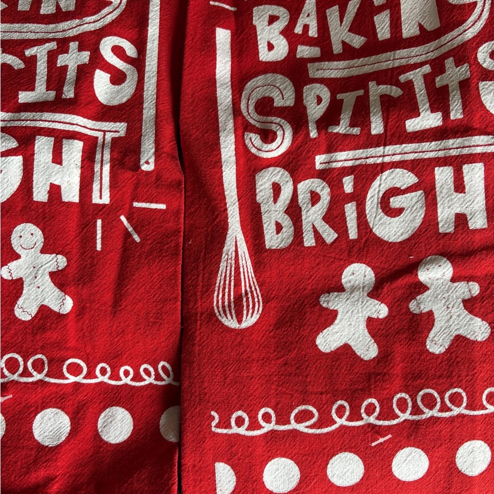 Set of 2 fabric kitchen towels. Brand new- never used. - Picture 3 of 3
